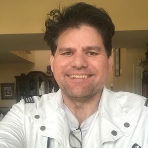 Meet your Posher, Paul abram